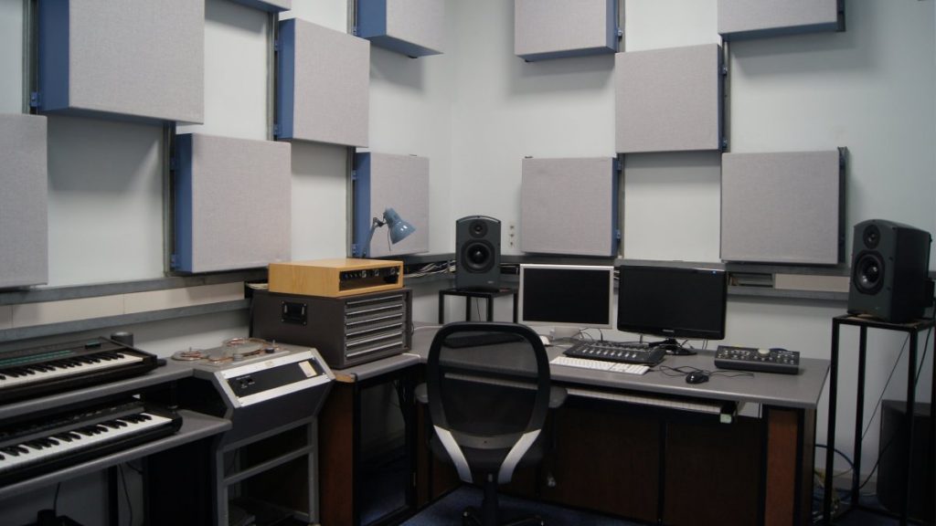 Editing & Mastering Studio